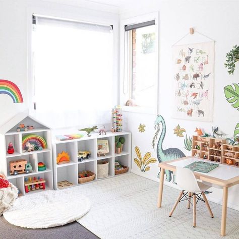 21 Mind-Blowing Montessori Playrooms That Will Leave You Stunned — Montessori Theory Small Montessori Playroom, Rainbow Toddler Room, Montessori Play Area, Montessori Play Room, Montessori Theory, Rainbow Playroom, Montessori Playroom, Practical Life Activities, Toddler Playroom