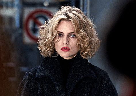 Selina Kyle Hair, Kyle Hair, Catwoman Batman Returns, Selina Kyle Catwoman, Batman Returns 1992, Catwoman Batman, Batman Returns, Selina Kyle, Michelle Pfeiffer