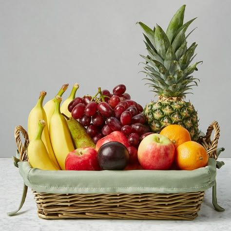 Fruit Basket Diy, Cocktail Gift Basket, Fruit Basket Ideas, Fruit Basket Diy Gift, Fruit Baskets Diy, Cheese Gift Baskets, Gourmet Baskets, Fruit Hampers, Basket Hamper