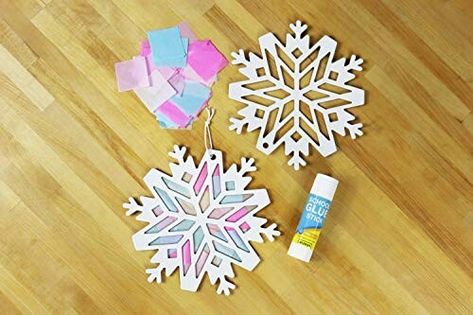 Snowflake Toys, Craft With Tissue Paper, Ice Princess Party, Chipboard Crafts, Snowflake Suncatcher, Diy Snowflake, Diy Suncatchers, Tissue Paper Crafts, Frozen Themed Birthday Party