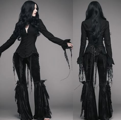 Gothic Outfits Casual, Trashy Fashion, Combination Outfit, Pink Fairycore, Gothic Attire, Goth Outfit Ideas, Romantic Goth, Costume Inspo, Punk Outfits