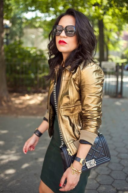 #goldfever Gold Jacket Outfit, Gold Runway, Be Powerful, Diesel Black Gold, Metallic Jacket, Gold Jacket, Have A Lovely Weekend, With My Friends, Silk Crepe