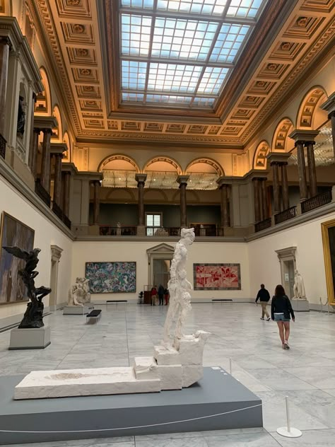 This is a picture of a Royal museum of fine arts of Belgium. Living In Belgium, Brussels Photos Ideas, Brussels Life, Brussels Photo Spots, European Museum, Bruge Belgium Aesthetic, Inter Railing, Brussels Belgium Photography, Belgium Trip