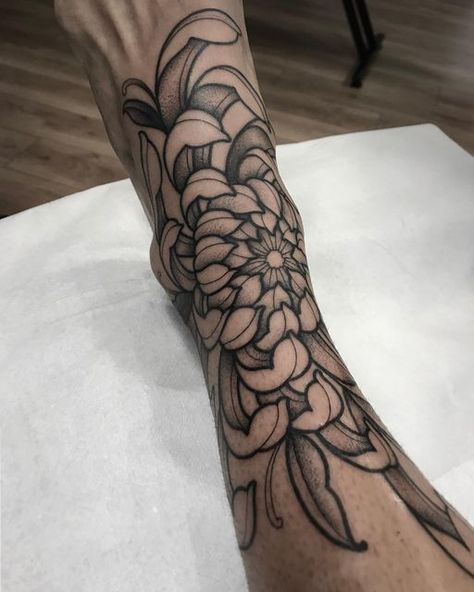 Chrysanthemum Leg Sleeve, Chrysanthemum Leg Tattoo, Crysanthemum Flower, Chrysanthemum Tattoo, Calf Tattoo, Leg Sleeve, Leg Sleeves, Dream Tattoos, Foot Tattoo