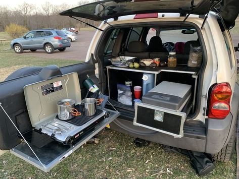 Jeep Liberty Lifted, Modificaciones Jeep Xj, Jeep Wrangler Camper, 2006 Jeep Liberty, Jeep Liberty Sport, 2005 Jeep Liberty, Hitch Bike Rack, Jeep Camping, Jeep Mods