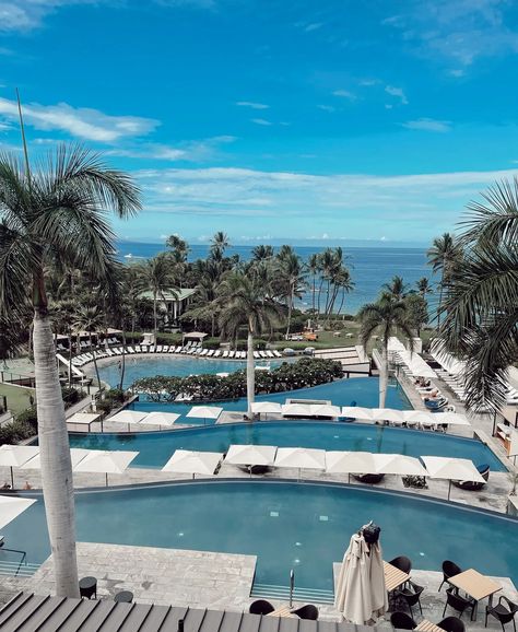 Looking for a honeymoon or anniversary spot to visit? We loved our stay at Andaz Maui and are sharing a review of our stay! Andaz Maui, Quick Getaway, Maui Vacation, Babymoon, Honeymoon Destinations, Wanderlust Travel, Hawaii Travel, Maui, Family Travel