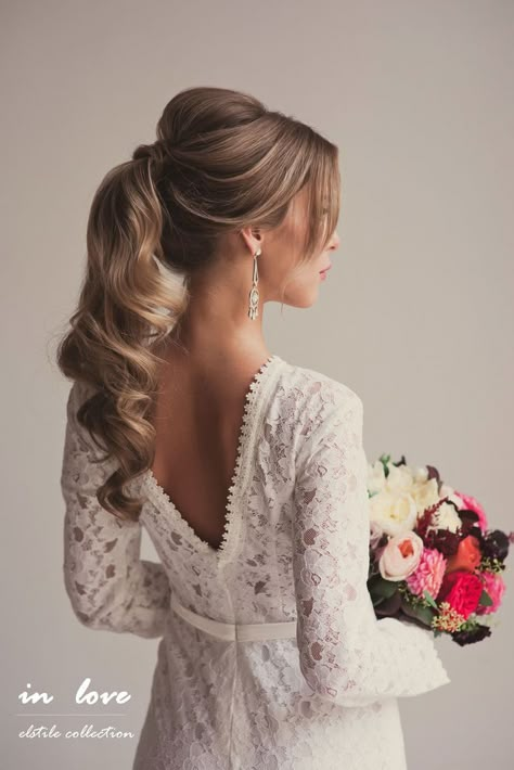 Bridesmaid Ponytail, Long Hair Volume, Wedding Ponytail, Long Hair Ponytail, Romantic Wedding Hair, Vintage Wedding Hair, Simple Wedding Hairstyles, Best Wedding Hairstyles, Long Hair Wedding Styles