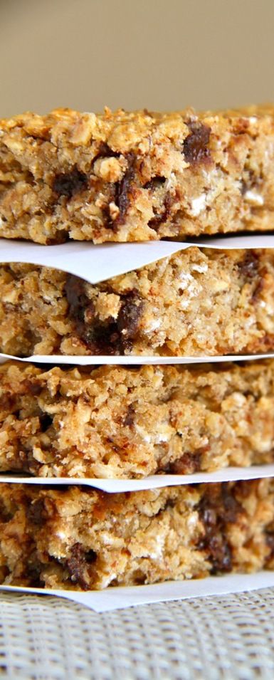 Easy Granola Bars, Protein Granola Bars, Protein Granola, Protein Bars Homemade, Granola Recipe Bars, Healthy Protein Snacks, Protein Bar Recipes, Homemade Granola Bars, Dessert Simple