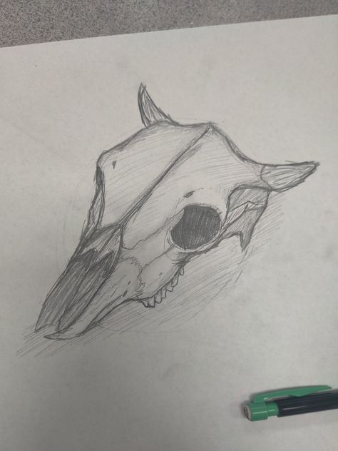 We where Drawing cow skulls for practice, i like how it turned out :) How To Draw A Bull Skull, Easy Cow Skull Drawing, How To Draw A Rib Cage, Skull Drawing Animal, Animal Skull Drawing Sketches, Cow Skull Sketch, Skull Drawing Easy, Muscle Anatomy Drawing, Cow Skull Drawing