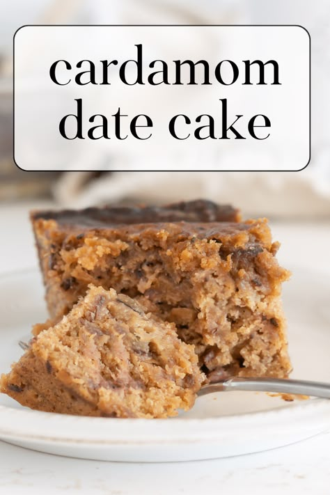 Moist Date Cake Recipe, Date Cake Recipe, Cofee Cake, Dates Cake, Date Bread, Cardamom Recipe, Cardamom Cake, Cake Story, Date Cake