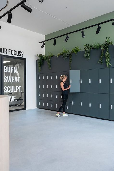 Boutique Gym Design, Dance Studio Design, Boutique Gym, Gym Design Interior, Locker Designs, Office Lockers, Gym Setup, Fitness Boutique, Gym Lockers