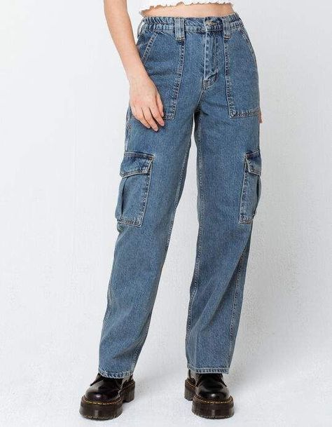 4d6e4749289c4ec58c0063a90deb3964desc43894185ri Pocket Jeans Outfit, Side Pocket Jeans, Thrift Flip Clothes, Jeans Outfit Women, Thrifted Outfits, Japanese Street Fashion, Jeans Outfit, Pocket Jeans, Streetwear Outfit