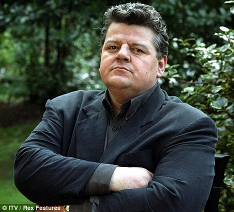 Robbie Coltrane Robbie Coltrane Hagrid, Hagrid Harry Potter, Harry Potter Wizarding World, Tv Detectives, Weasley Harry Potter, Robbie Coltrane, Scottish People, Dream Cast, Hard To Say Goodbye