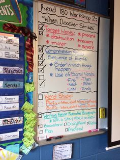 Read 180 Workshop student reminder board to refer to throughout the workshop. I made posters like it to hang up in my classroom after our workshop is done and I wipe the whiteboard clean.  The solid boxes with checkmarks help with pacing and showing progression through the workshop. The dashed boxes are for checkpoints/conferences with students. Classroom Organization Middle School, Study Checklist, Middle School Classroom Organization, Farmhouse Living Room Makeover, Safari Classroom, System 44, Ela Anchor Charts, Intervention Classroom, Read 180