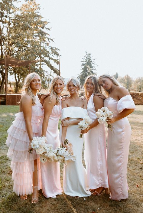 Pastel Pink Bridesmaid Dresses Long, Baby Pink Bridesmaid Dress, Pink Pastel Bridesmaid Dresses, Light Pink Satin Bridesmaid Dresses, Flower Girl Aesthetic Wedding, 2 Bridesmaids And Bride, Old Money Bridesmaid Dresses, Soft Pink Bridesmaid Dresses, Pink Bridal Party Dresses