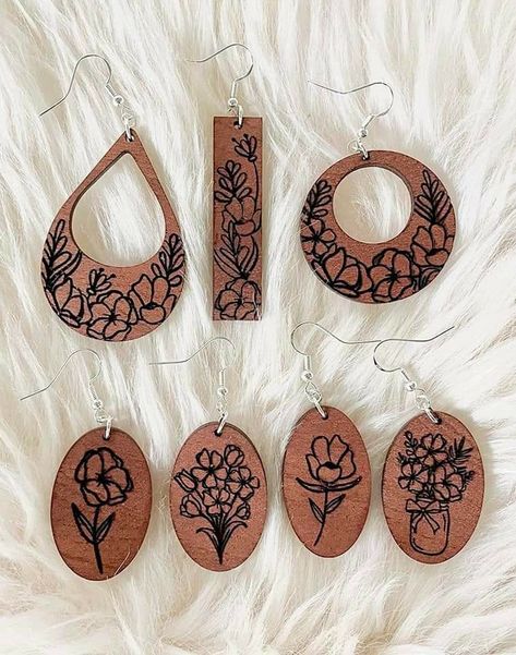 Laser Engraved Earrings, Pyrography Patterns, Laser Cut Wood Crafts, Wood Burning Ideas, Laser Engraved Ideas, Laser Art, Wood Burning Crafts, Laser Engraved Wood, Earring Crafts