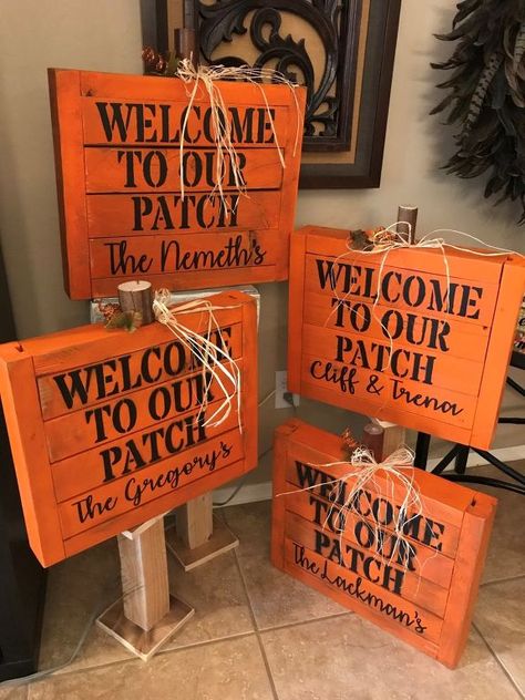 Diy Pumpkins, Fall Wood Crafts, Porch Pumpkins, Halloween Wood Crafts, Fall Deco, Fall Decoration, Fall Halloween Crafts, Fall Crafts Diy, Diy Pumpkin