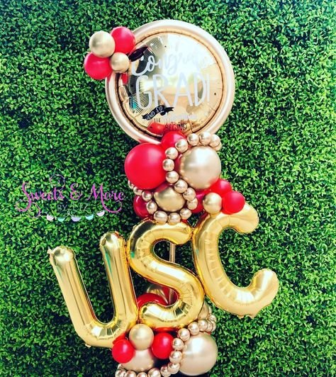 Usc Grad Party, Usc Graduation Party Ideas, Grad Banquet, Usc Graduation, Trunk Party, Grad Party Decorations, Graduation Balloons, Grad Student, Graduation Photoshoot