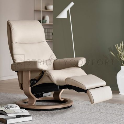 Stressless View Recliner chair with Power Leg & Back base is In Stock and Ready for delivery Sofa Bed Queen, Stressless Recliner, Modular Sofa Bed, Black Living, Black Living Room Decor, Single Sofa Bed, Feature Chair, Double Sofa Bed, Modular Lounges