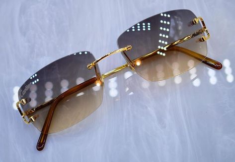 Artifact Visions on Instagram: “Simplicity is key, just did these the other day and couldn’t resist not photographing. Cartier gold big C with champagne smoke dual…” Third Eye Sunglasses, Yellow Aviator Sunglasses, Cartier Glasses, Sunglasses Big, Sunglasses Men Vintage, Wedding Sunglasses, Cartier Gold, Festival Sunglasses, Hexagon Sunglasses