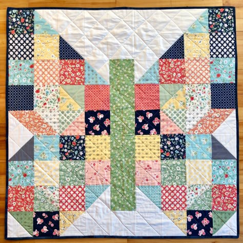 Baby Butterfly Patch for Jack’s Basket • Riceford Streams Butterfly Quilt Pattern, Colchas Quilting, Butterfly Patch, Kids Quilts, Butterfly Quilt, Quilt Square Patterns, Baby Quilt Patterns, Childrens Quilts, Scrap Quilt Patterns