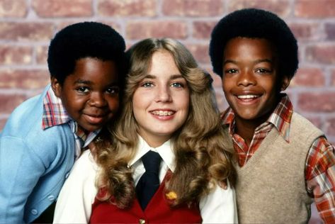 Look back at Diff'rent Strokes, plus hear that popular TV show's theme song (1978-1986) - Click Americana Todd Bridges, Gary Coleman, Dana Plato, Diff'rent Strokes, 70s Tv, Different Strokes, 70s Tv Shows, Robin Thicke, Neon Outfits