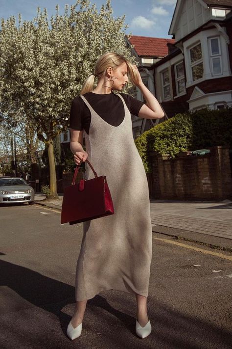 how to wear summer knits: Bethany Elstone wearing knitted dress Long Knit Dress Outfit Summer, Layering Knit Dress, Knit Dress Layering, Basic Knitted Dress, Knit Dress Sleeveless, Knit Summer Outfit, How To Style Knitted Dress, Knitted Summer Clothes, Long Knitted Dress Outfit