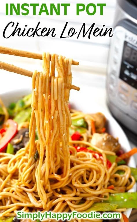 Low Mein Recipe, Chinese Noodle Recipe, Instant Pot Lo Mein, Instant Pot Asian Recipes, Instant Pot Dump, Chicken Lo Mein Recipe, Lo Mein Recipe, Chicken Lo Mein, Homemade Chinese Food