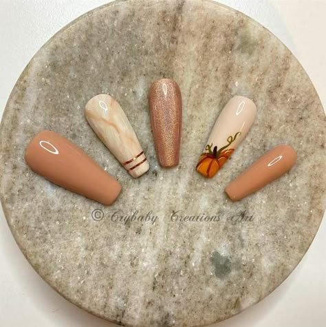 Harvest Acrylic Nails, Nail Designs End Of Summer, Almond Pumpkin Nails, Pumpkin Spice Nails Acrylic, Pumpkin Spice Nail Art, Fall Nails Long Almond, Pumpkin Almond Nails, Pumpkin Nails Designs, Nails With Pumpkins