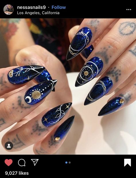 Vanessa Cooper, Cosmic Nails, Witch Nails, Witchy Nails, Nails Yellow, Edgy Nails, Goth Nails, Stiletto Nails Designs, Halloween Nail Designs