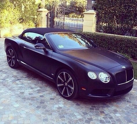 Convertible Aesthetic, Bentley Gt Continental, Gt Continental, Bentley Continental Gt Convertible, Bentley Gt, Black Convertible, Men Stuff, Bentley Car, Continental Gt