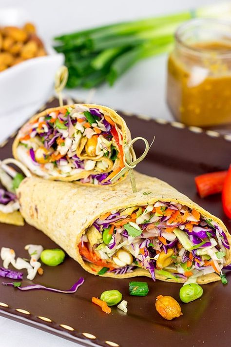 Thai Peanut Wraps | Spicedblog Thai Peanut Wraps, Bodybuilding Wellness, Vegetarian Lettuce Wraps, Easy Meal Prep Lunches, Gym Lifestyle, Healthy Lunch Meal Prep, Thai Peanut, Make Ahead Lunches, Vegetarian Lunch