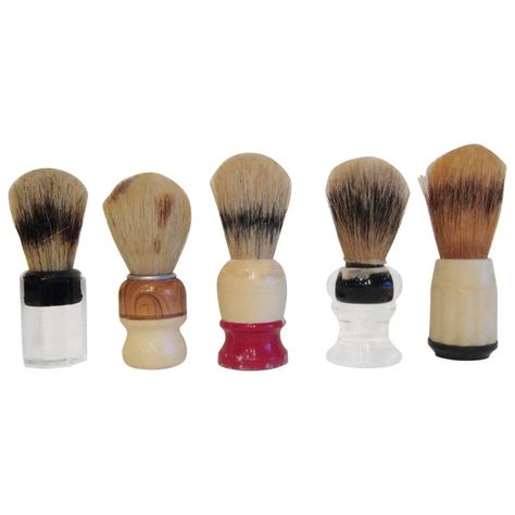 Collection of Vintage Shaving Brushes For Sale at 1stDibs Herbal Essence Shampoo, Vintage Razors, Rustic Wooden Bench, Cpr Training, Vintage Shaving, Vintage Hand Tools, Shaving Accessories, Wax Museum, Shaving Brushes