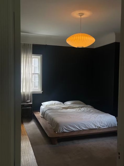 Content Creator Meeka Hossain Successfully Channelled The French Aesthetic In Her Los Angeles Home Minimal Bed Frame, Los Angeles Apartment, Put Down Your Phone, Marble Bistro Table, Bedroom French, Los Angeles Apartments, Before The New Year, Parisian Decor, Vintage Couch