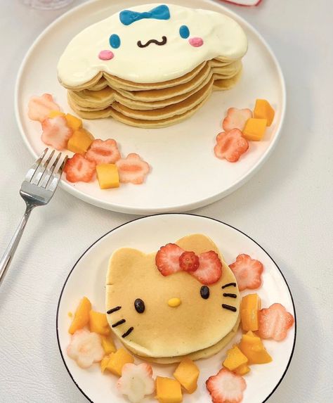 Hello Kitty And Cinnamoroll, Peanut Butter And Banana, Kawaii Dessert, Kawaii Cooking, Cute Baking, Cute Snacks, Sweet Snacks Recipes, Kawaii Food, Peanut Butter Banana