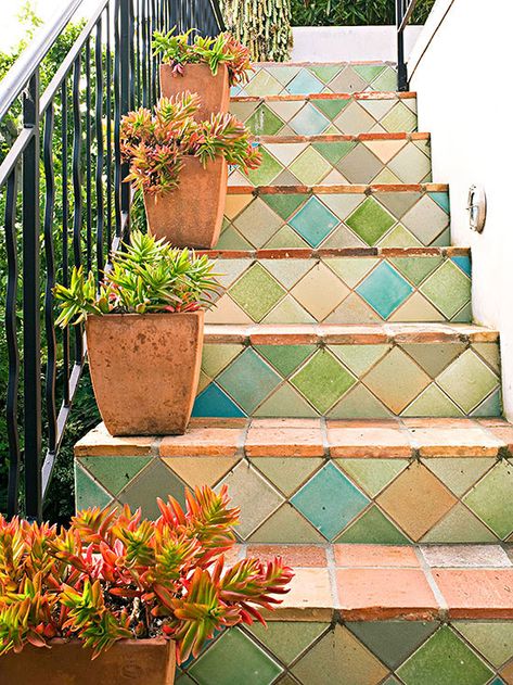 Add personality and style to your outdoor staircase! More outdoor decorating projects: http://www.bhg.com/home-improvement/porch/outdoor-rooms/outdoor-decorating-projects/?socsrc=bhgpin081413steps=16 Tiled Stairs, Mexican Houses, Outdoor Staircase, Patio Refresh, Dream Patio, Amazing Houses, Tile Stairs, Outdoor Steps, Deco Nature