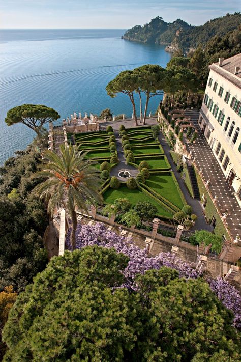 La Cervara - Wedding in Portofino by SposiamoVi Santa Margherita Ligure, Comer See, Genoa Italy, Santa Margherita, Italy Photography, Genoa, Lake Como, Dream Destinations, Places Around The World