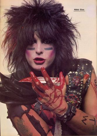 Nikki Sixx Nikki Sixx 80s, Too Fast For Love, Motley Crue Nikki Sixx, Sixx Am, 80s Makeup, Vince Neil, Motley Crüe, 80s Bands, Musica Rock