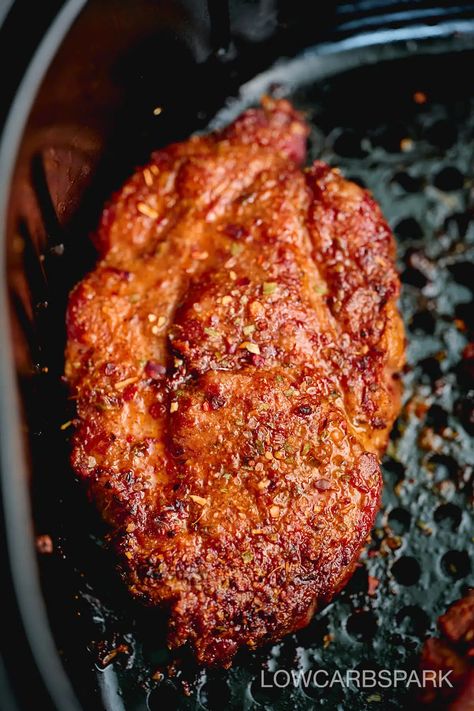 Air Fryer Pork Steaks, Pork Loin Steak Recipes, Pork Shoulder Steak Recipes, Fried Pork Steak, Baked Pork Steak, Pork Shoulder Steak, Baked Bbq Ribs, Rib Eye Recipes, Pork Steak Recipe