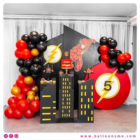 Flash Themed Balloon Decoration Iron Man Birthday Party, Iron Man Party, Iron Man Birthday, Baby Birthday Photoshoot, Superman Birthday, Minnie Mouse Birthday Decorations, Simple Birthday Decorations, Birthday Packages, Spiderman Party