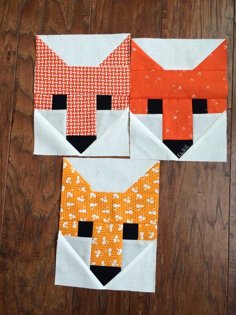 a quilt is nice: fancy foxes Fox Quilt, Quilt Modernen, Animal Quilts, Quilt Baby, Barbie Vintage, Paper Piecing Patterns, Patchwork Quilting, Barn Quilts, Mini Quilts