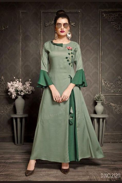 Frock Designs For Women Casual, Frock Designs For Women, Long Kurta Designs, Color Kurti, Indian Kurti Designs, Frock Designs, Designer Kurti Patterns, Long Kurti, Long Kurti Designs