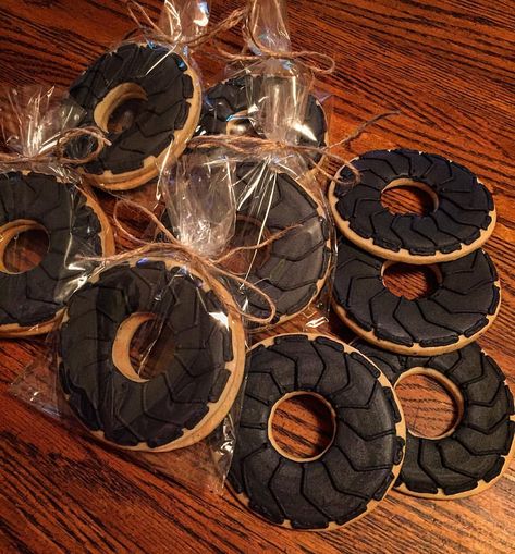 OTR Tire Cookies🍩🚜 #otr #offtheroad #tires #tirecookies #allblack #twosided #doublesidedcookies #drive #roughandtuff #monstertrucktires… Monster Truck Tire Cookies, Monster Truck Royal Icing Cookies, Tire Cookies, Car Cakes, Monster Truck Cookies, Cars (disney) Party, Car Cookies, Blaze Birthday, Cookie Birthday Party