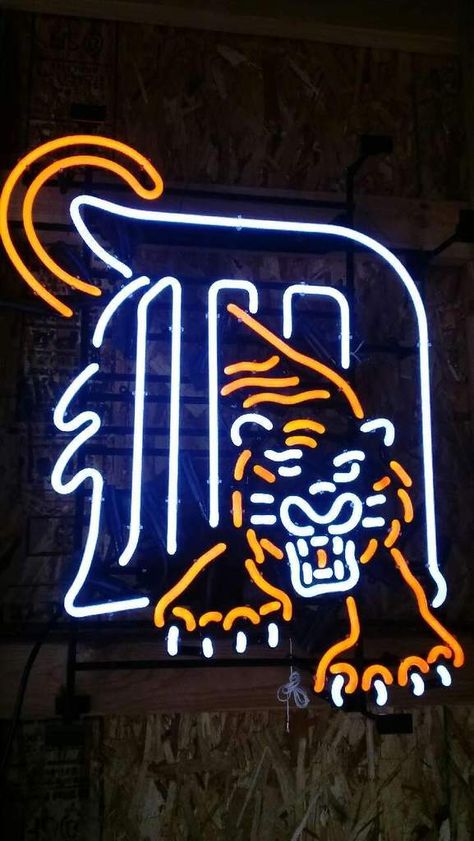 Detroit Tigers MLB Sports Neon Sign Real Neon Light! Neon Tiger, Metal Grid, Tiger Pattern, Personalized Neon Signs, Tube Light, Pattern Wall, Sign Lighting, Bar Sign, Detroit Tigers