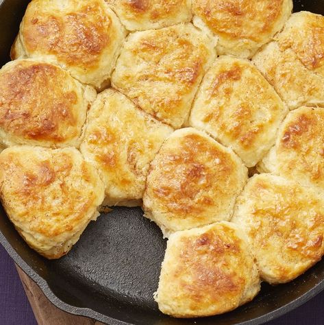 Skillet Biscuits with Cinnamon Honey Butter Skillet Biscuits, Gluten Free Drop Biscuits, Drop Biscuits Recipe, Cinnamon Honey Butter, Holiday Bread, Cinnamon Honey, Iron Skillet Recipes, Drop Biscuits, Cast Iron Skillet Recipes