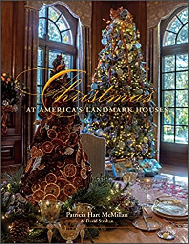 Christmas at America's Landmark Houses, 2nd Edition: McMillan, Patricia Hart: 9780764364433: AmazonSmile: Books British Christmas Decorations, Ralph Lauren Christmas Decor, Christmas Decorated House, Colonial Williamsburg Interiors, Forest Christmas Decor, Colonial Christmas Decorating, Old World Christmas Decor, Gorgeous Christmas Trees, Colonial Williamsburg Decor