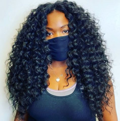 Long Wavy Crochet Hair with Lowlights Ocean Wave Crochet Hair Long, 360 Illusion Crochet Hair, Freetress Water Wave Crochet Hairstyles, Gogo Curl Crochet Braids Freetress, Long Curly Crochet Hair Styles, Human Hair Crochet Styles, Loose Crochet Hairstyles, Curly Crochet Hairstyles For Black Women, Ocean Wave Crochet Hairstyles