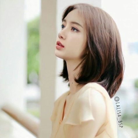 21++ Backstreet antara Lalisa dan Xavier #fiksiremaja # Fiksi remaja # amreading # books # wattpad Korean Short Hair, Korean Model, Korean Beauty, Ulzzang Girl, Kpop Idols, Korean Girl, Beauty Women, Asian Beauty, Hair And Beauty