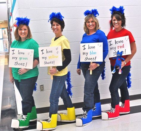 How to make a Pete the Cat costume for Halloween - get easy DIY costume ideas for Pete the Cat, star of many books about shoes, groovy buttons, five pumpkins, & now a great costume idea for Halloween Pete The Cat Halloween Costume, Pete The Cat Halloween, Storybook Character Costumes, Pete The Cat Costume, Book Characters Dress Up, Cat Costume Diy, Book Character Day, Teacher Halloween Costumes, Children's Book Characters