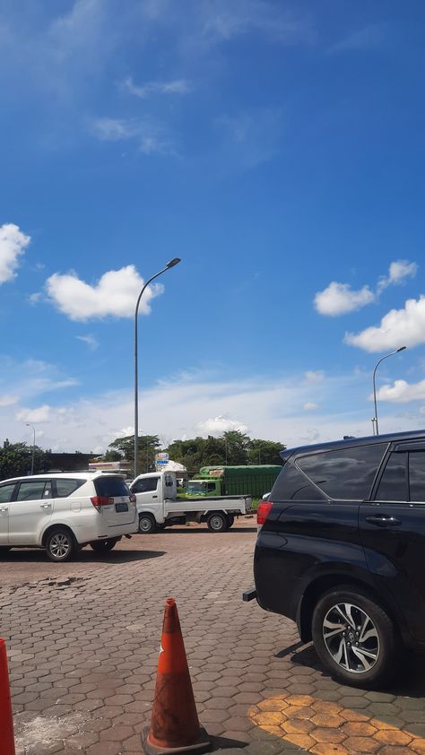 rest area Pap Rest Area, Rest Area Tol Aesthetic, Rest Area Tol, Frame Edit, Morning Aesthetic, Pap Random, Rest Area, Pencak Silat, Aesthetic Fashion